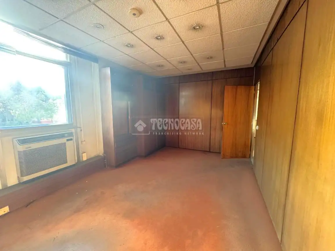 Local comercial en venda a HERMANOS GARCIA NOBLEJAS, imagen 13
