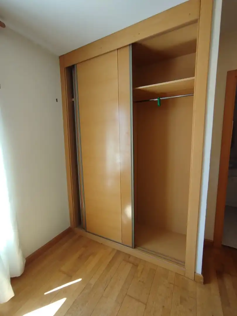 Habitación de Piso en venta en Ávila con Calefacción, Terraza y Trastero