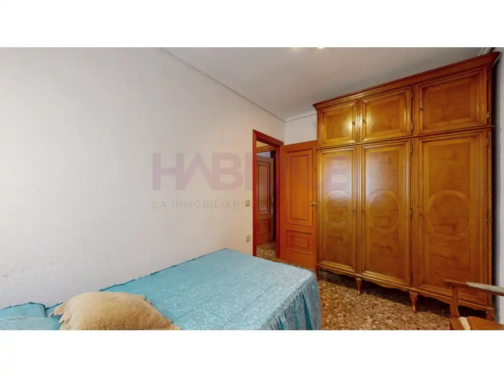 Habitación de Piso en venta en Quatre Carreres