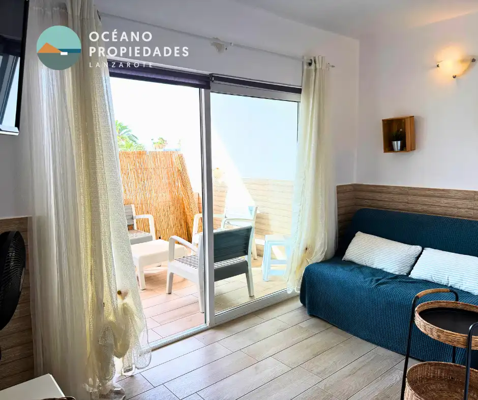 Habitación de Estudio en venta en Teguise con Piscina comunitaria