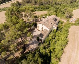 Vista exterior de Finca rústica en venda en Santa Maria de Miralles amb Calefacció