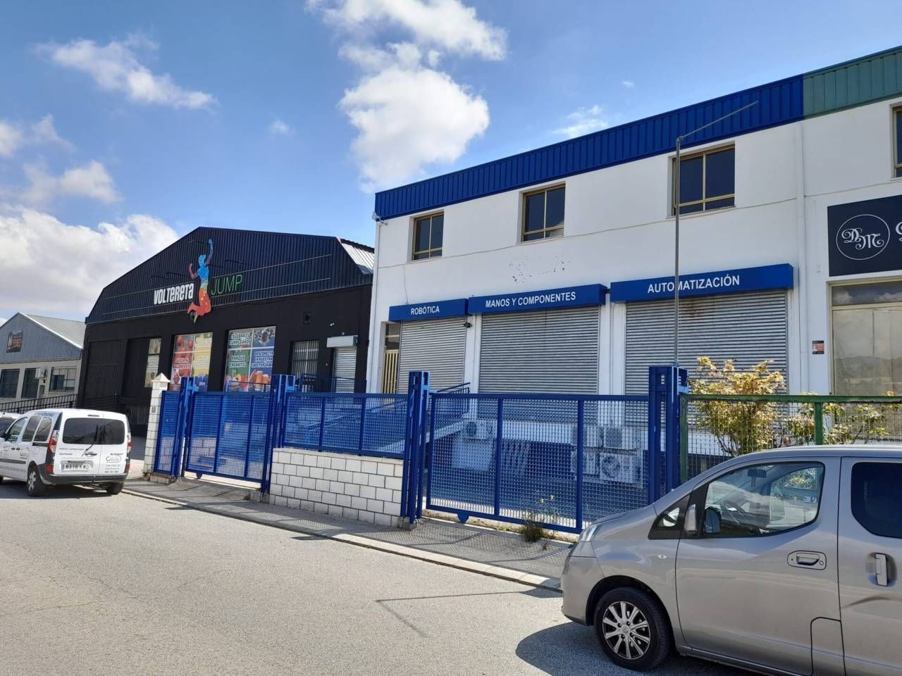 Vista exterior de Oficina de lloguer en Ibi amb Aire condicionat