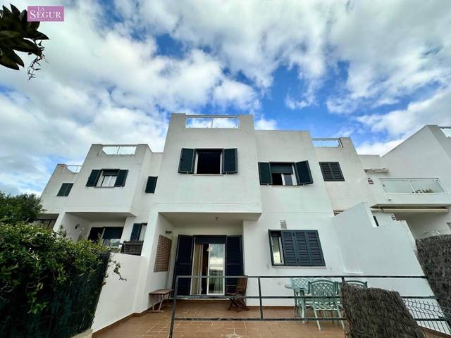 Casa adosada en Venta en Conil