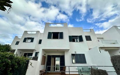 Exterior view of Single-family semi-detached for sale in Conil de la Frontera  with Air Conditioner, Heating and Private garden