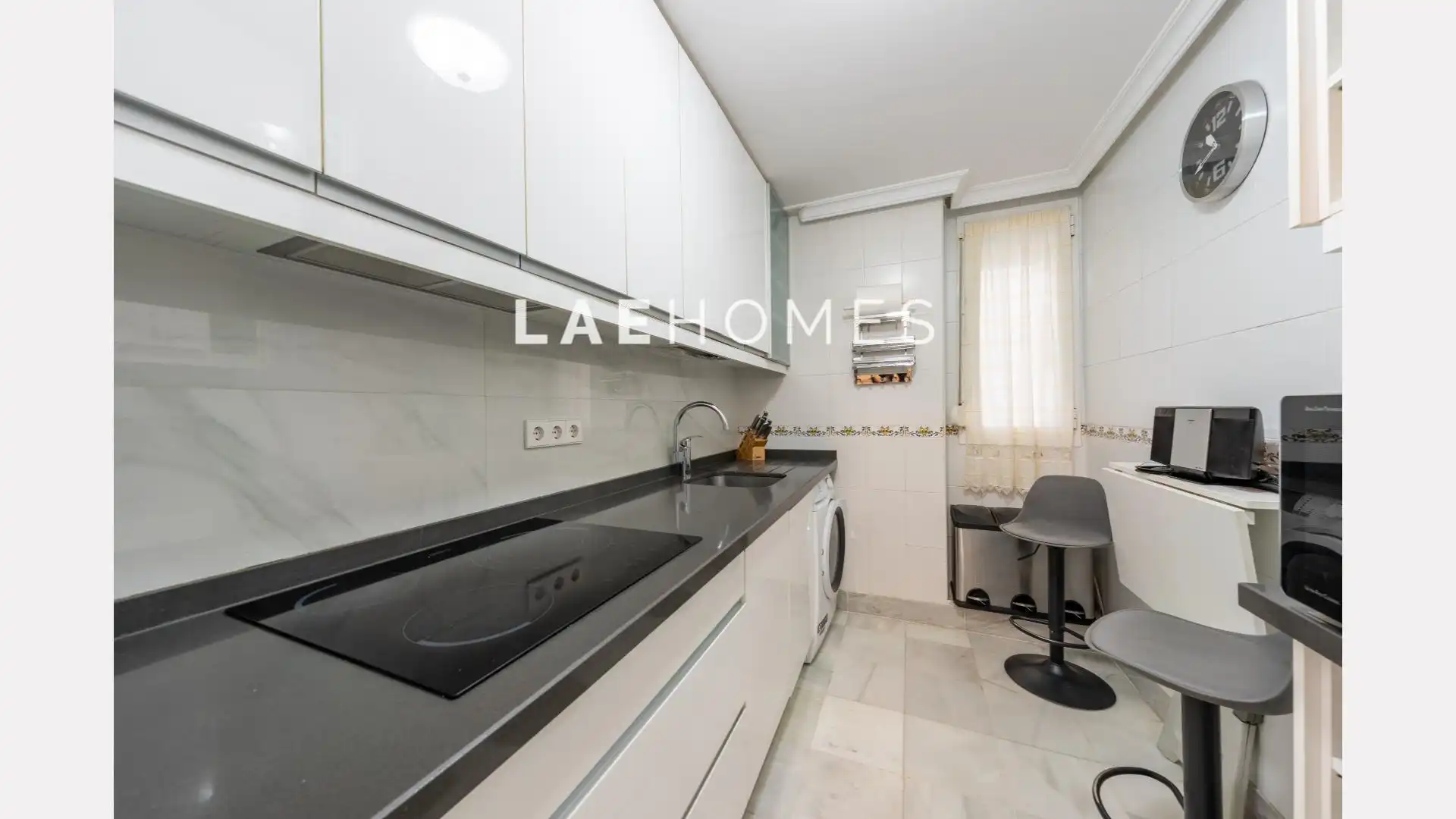 Kitchen of Apartments for sale in Marbella  with Private garden, Terrace and Storage room