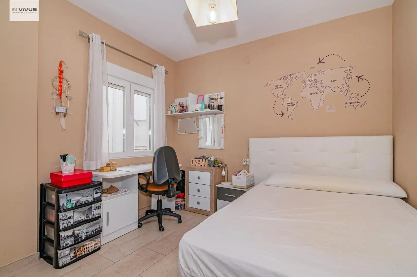 Habitación de Piso para compartir en Granada con Aire acondicionado, Calefacción y Terraza