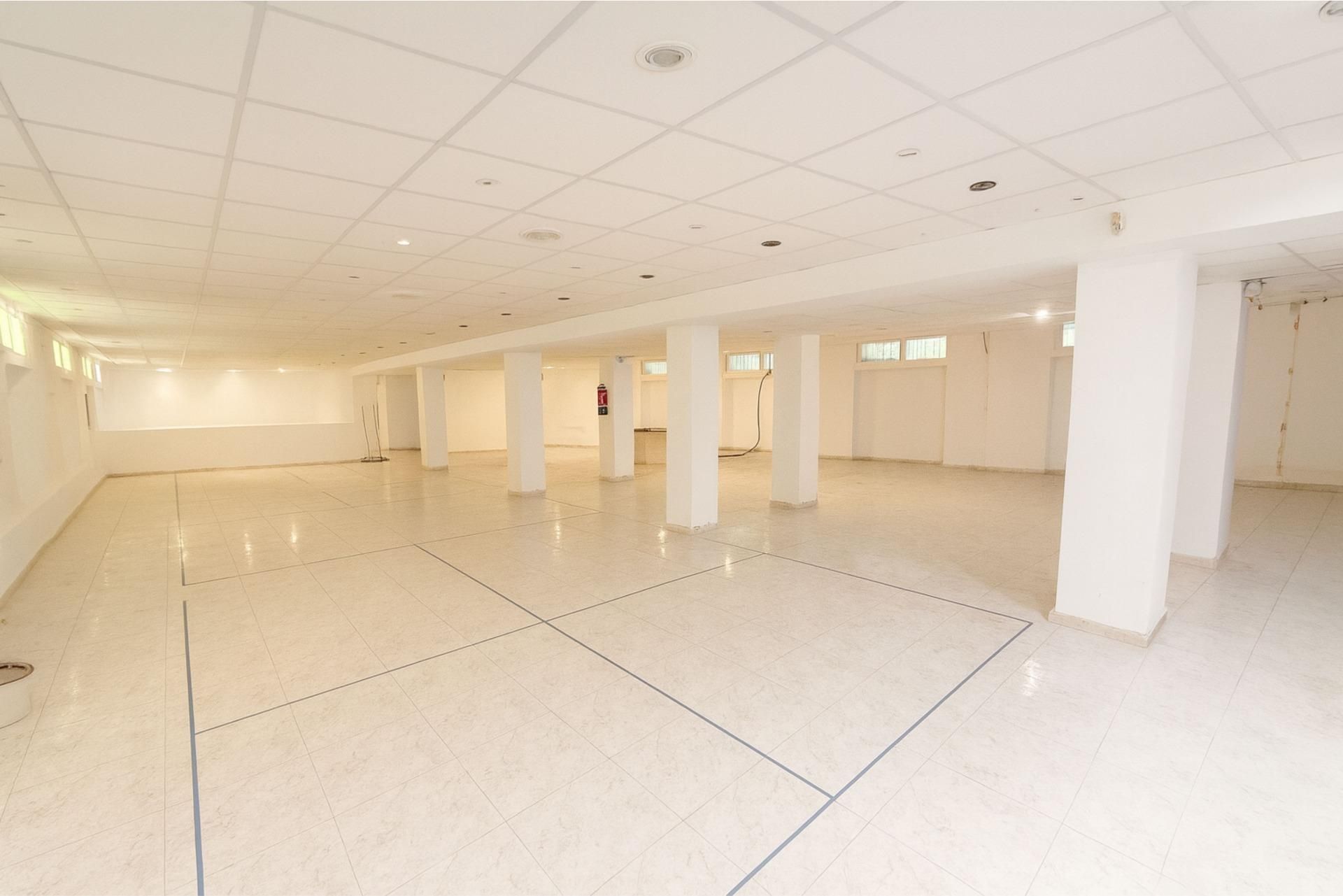 Premises for sale in Marbella