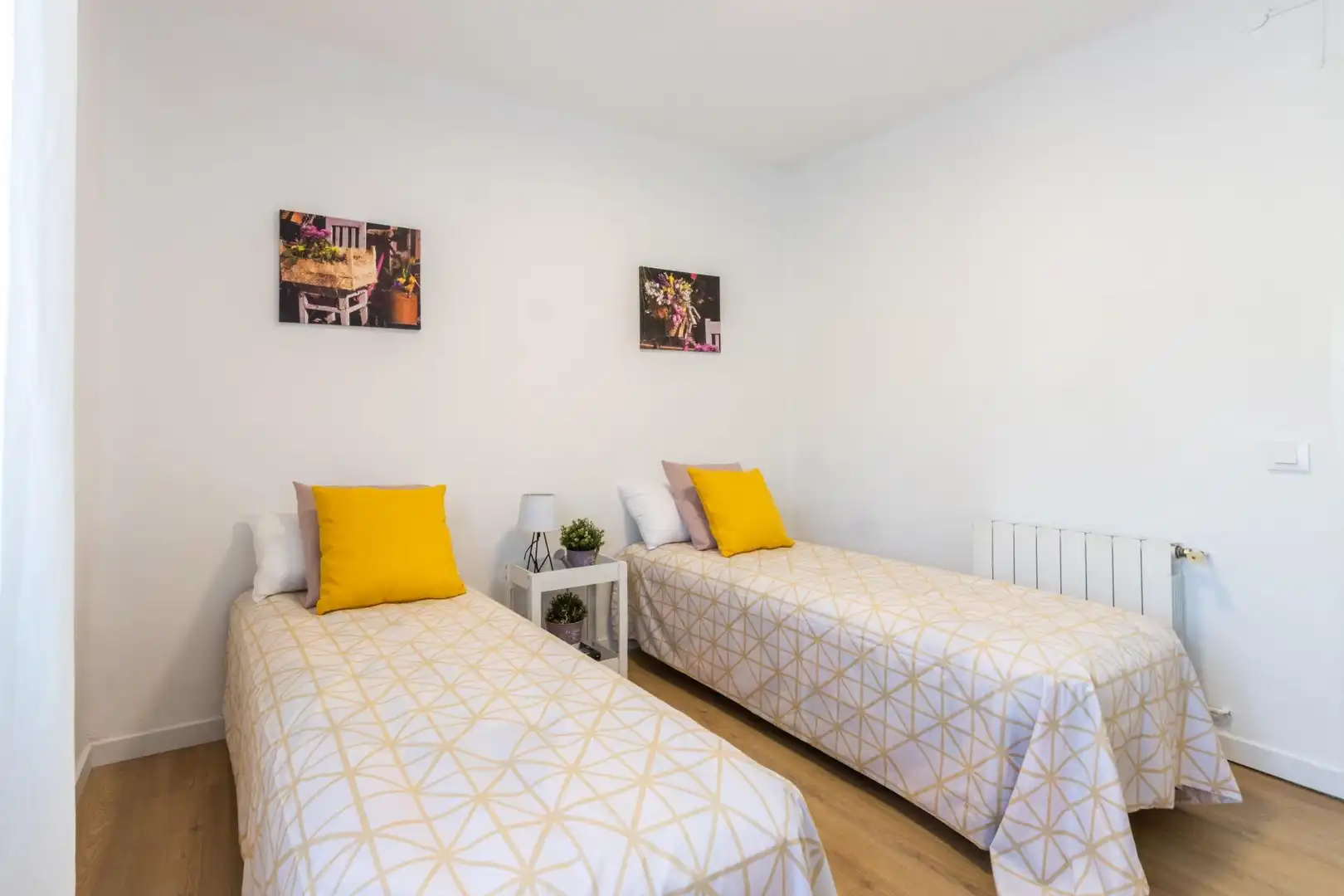 Habitación de Piso en venta en Sabadell con Aire acondicionado, Calefacción y Parquet