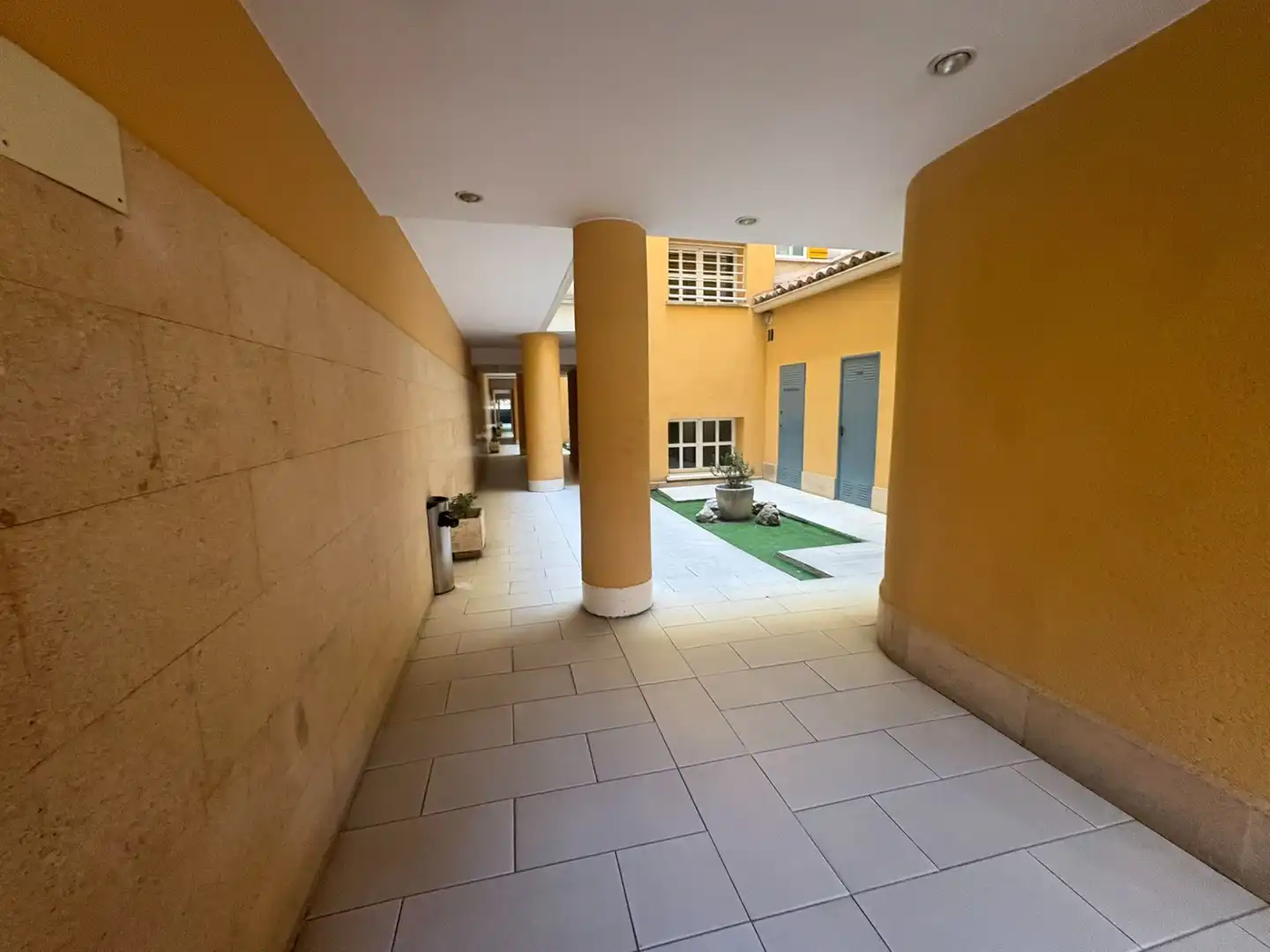 Wohnung zum Verkauf in Aranjuez mit Klimaanlage und Heizung
