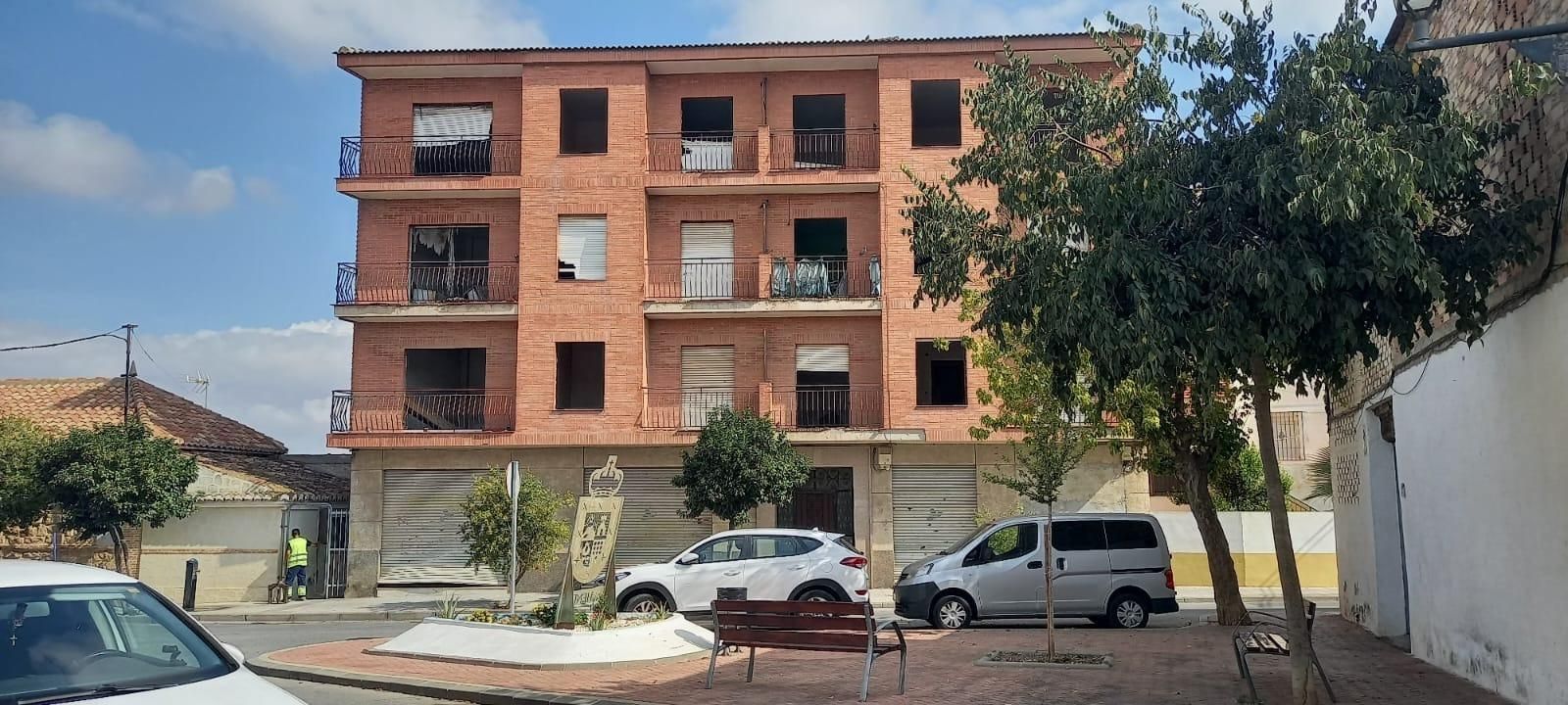 Edifici en venda a Calle Larga, Polideportivo