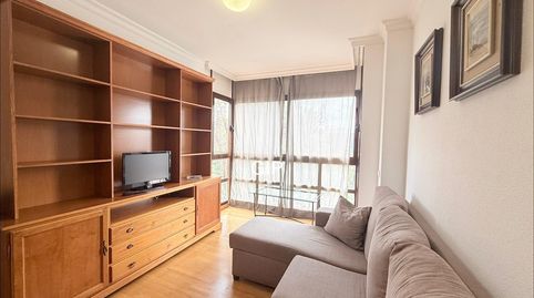 Foto 4 de Apartamento de alquiler en Calle de Campezo, 14, Rejas, Madrid Capital