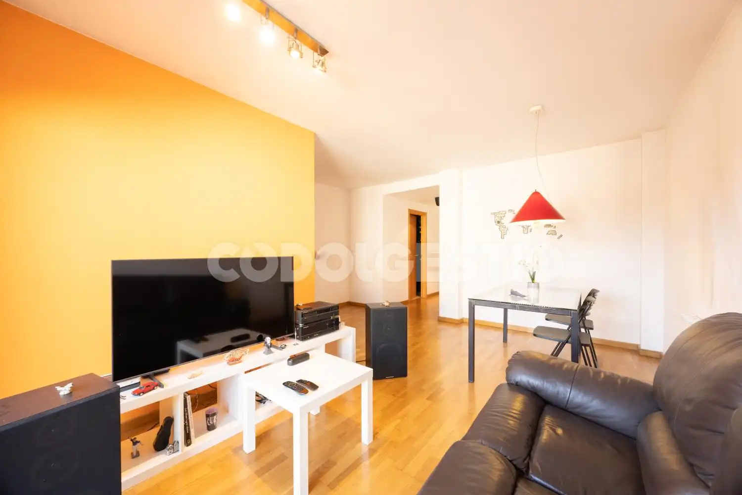 Living room of Flat for sale in Torelló  with Balcony