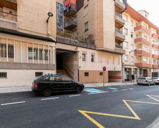 Vista exterior de Oficina de lloguer en Sabiñánigo amb Calefacció