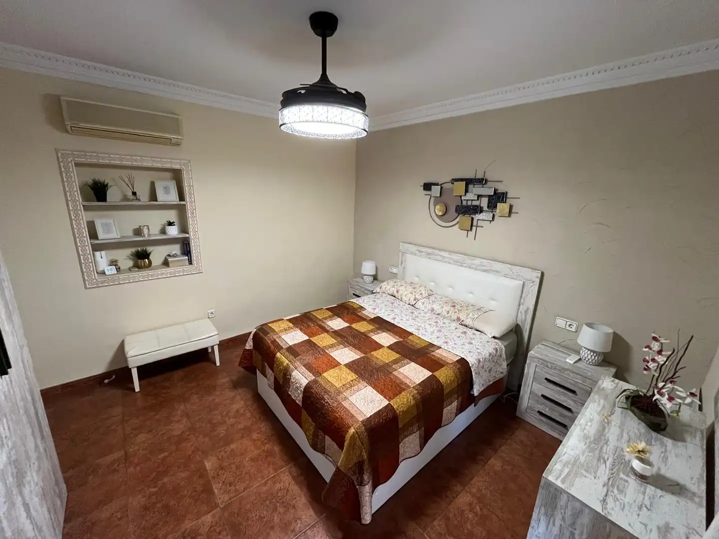 Flat for sale in Calle Don Quijote, Plaza Castelar - Mercado Central