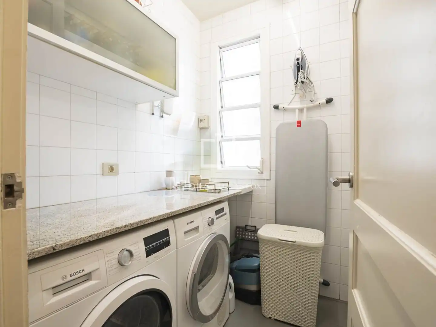 Küche von Wohnung zum Verkauf in Barcelona mit Klimaanlage, Heizung und Terrasse