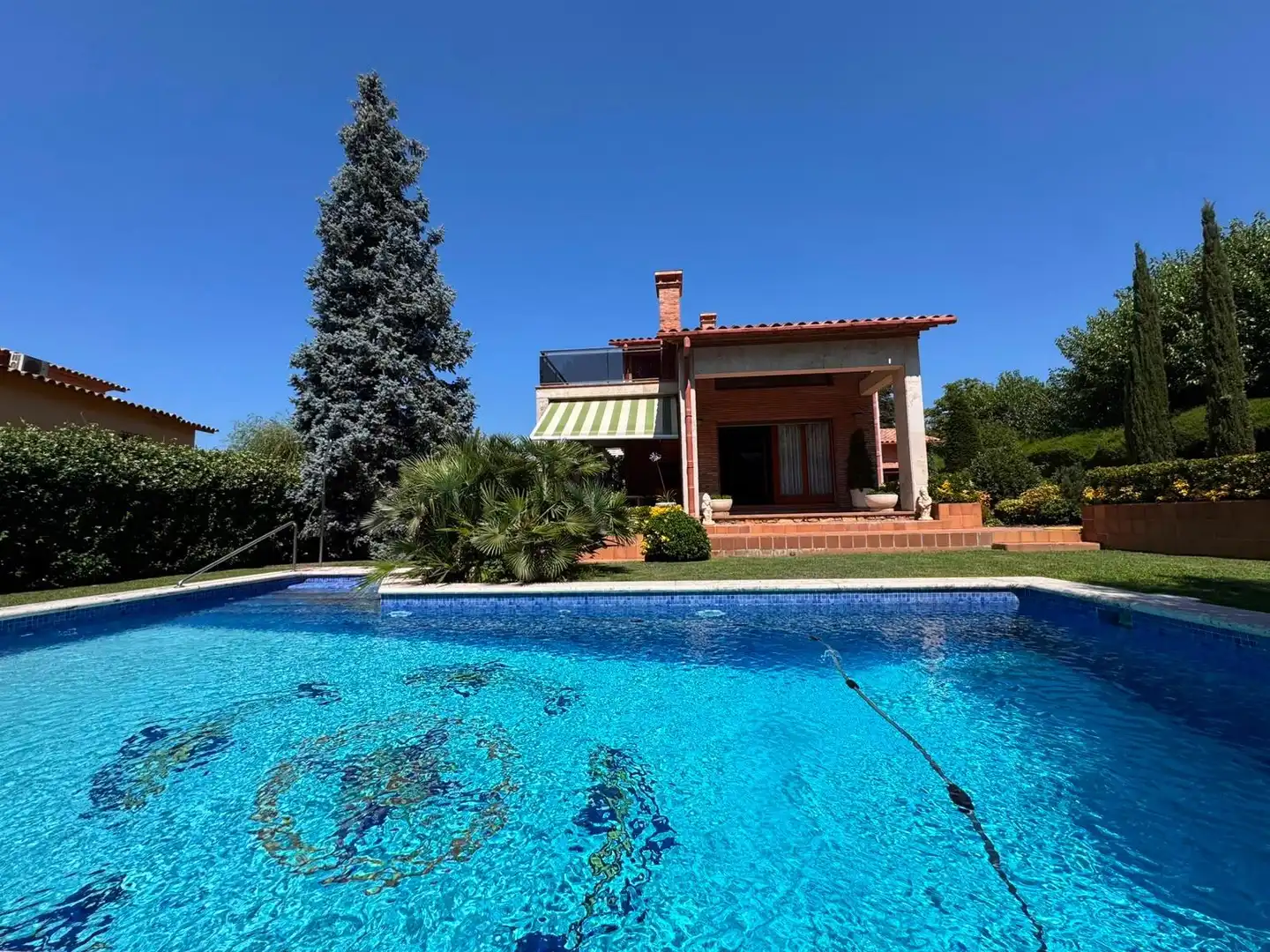 Piscina de Casa o chalet en venta en Santa Maria de Palautordera con Aire acondicionado, Calefacción y Jardín privado
