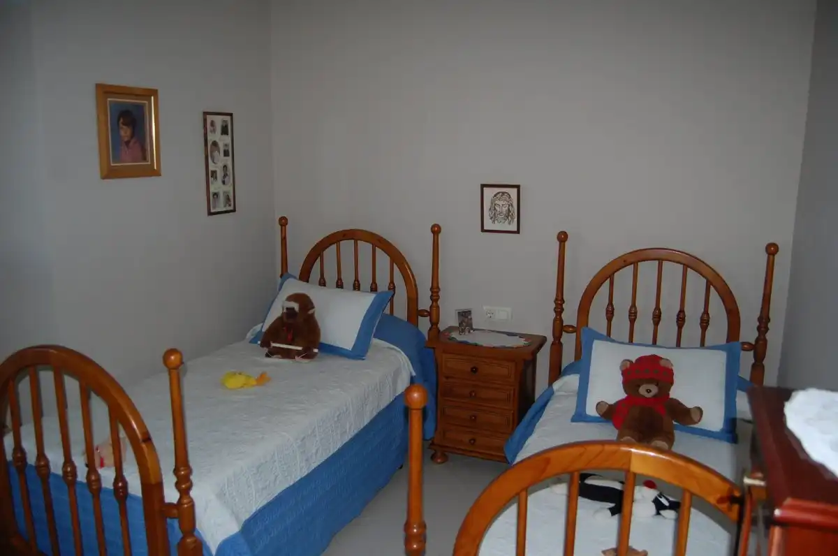 Habitación de Finca rústica en venta en El Puerto de Santa María con Aire acondicionado, Trastero y Piscina