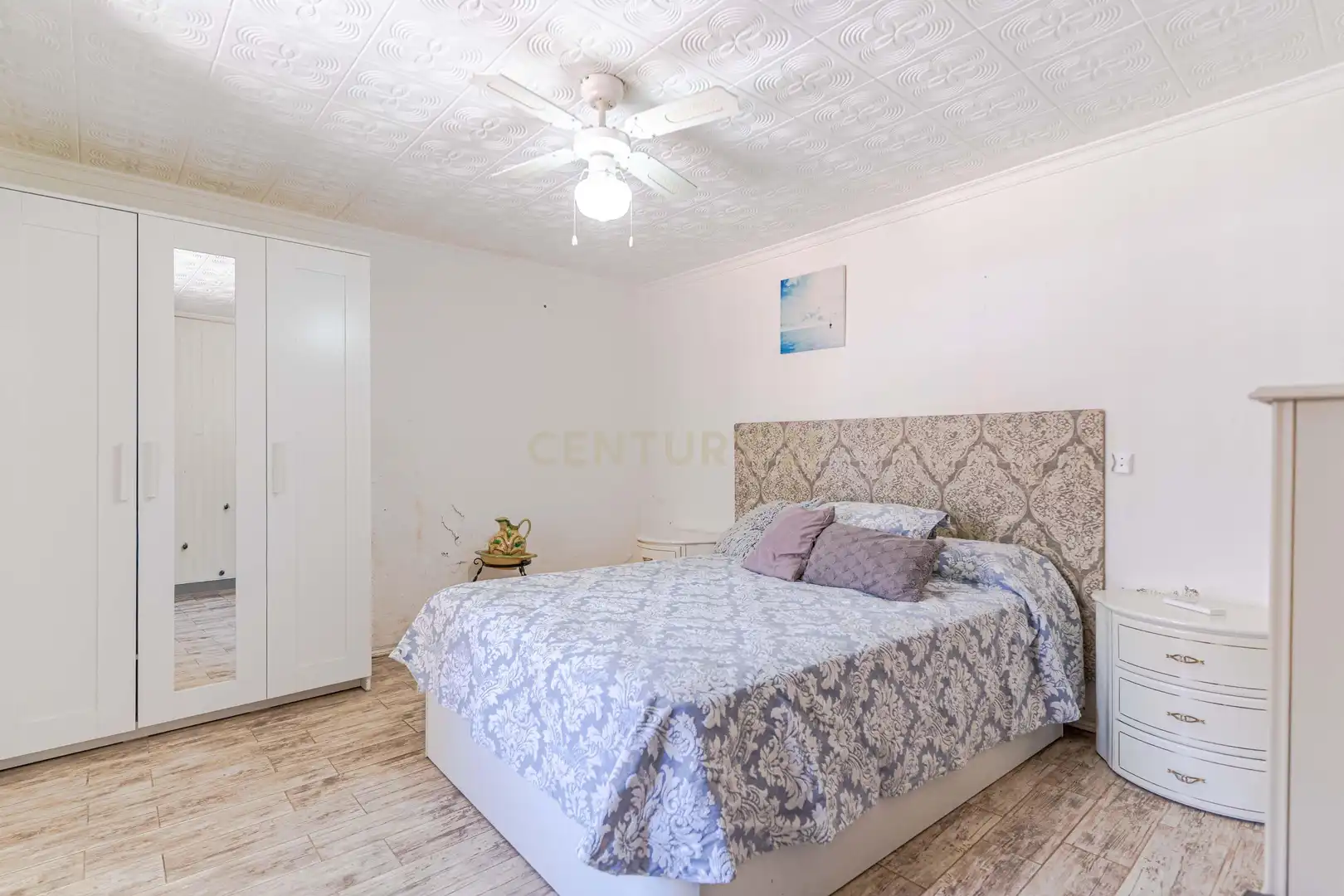 Habitación de Casa adosada en venta en La Zubia con Aire acondicionado