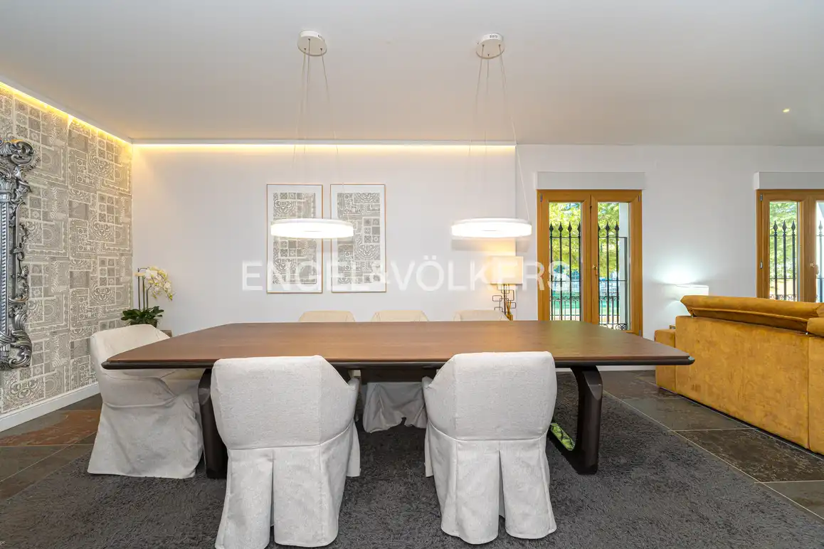 Dining room of Houses for sale in El Castell de Guadalest  with Private garden, Swimming Pool and Jacuzzi