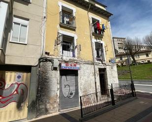 Vista exterior de Pis en venda en Burgos Capital