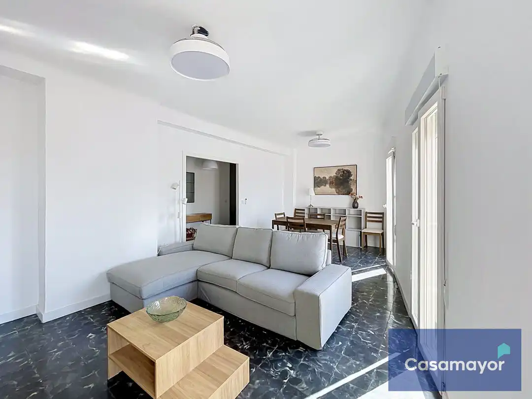 Living room of Flat for rent in Alicante / Alacant  with Oven, Washing machine and TV