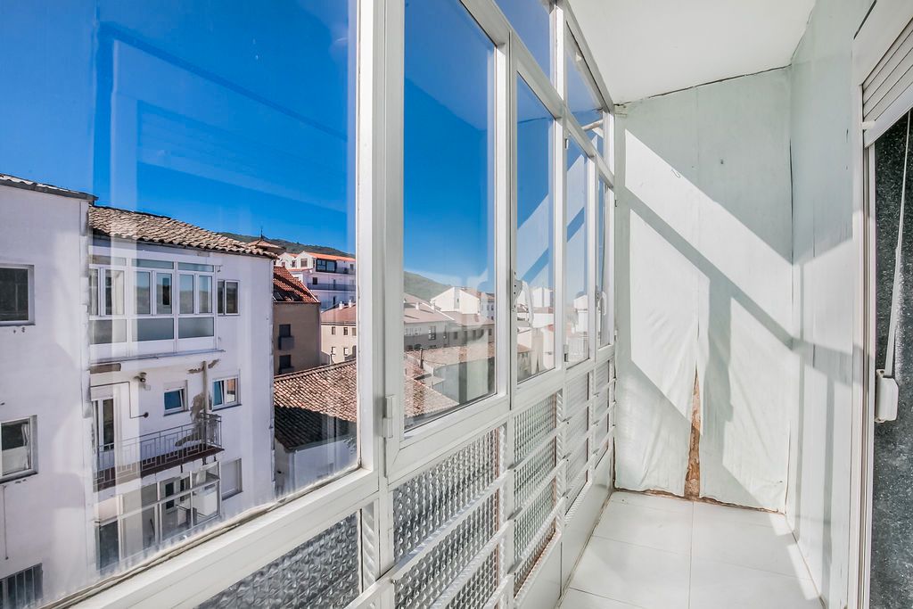Außenansicht von Wohnungen zum verkauf in Béjar mit Balkon