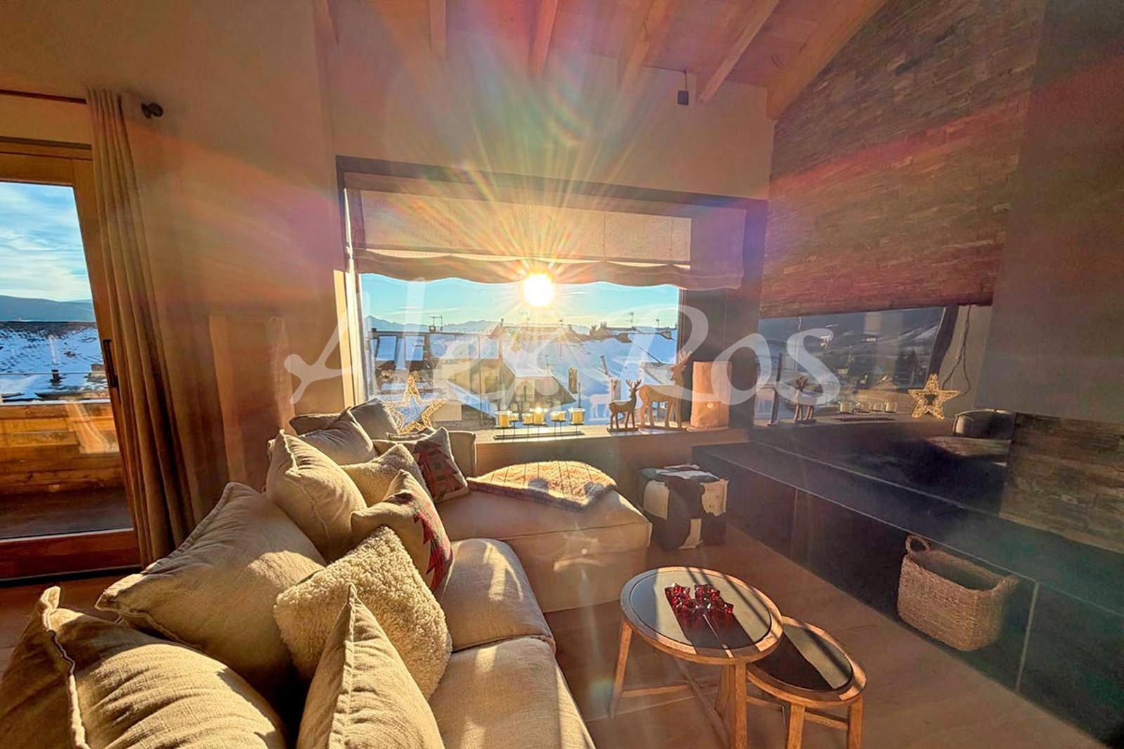 Living room of House or chalet for sale in Llívia  with Heating, Private garden and Parquet flooring