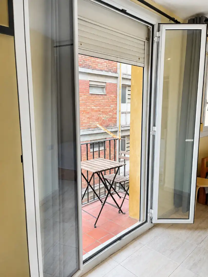 Apartamento con terraza en venta en Carrer de Sant Miquel, imagen 4