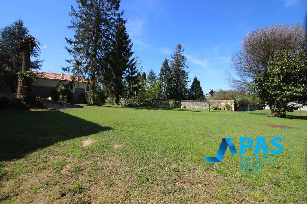 Casa o chalet en venta en El Astillero   con Calefacción, Jardín privado y Trastero