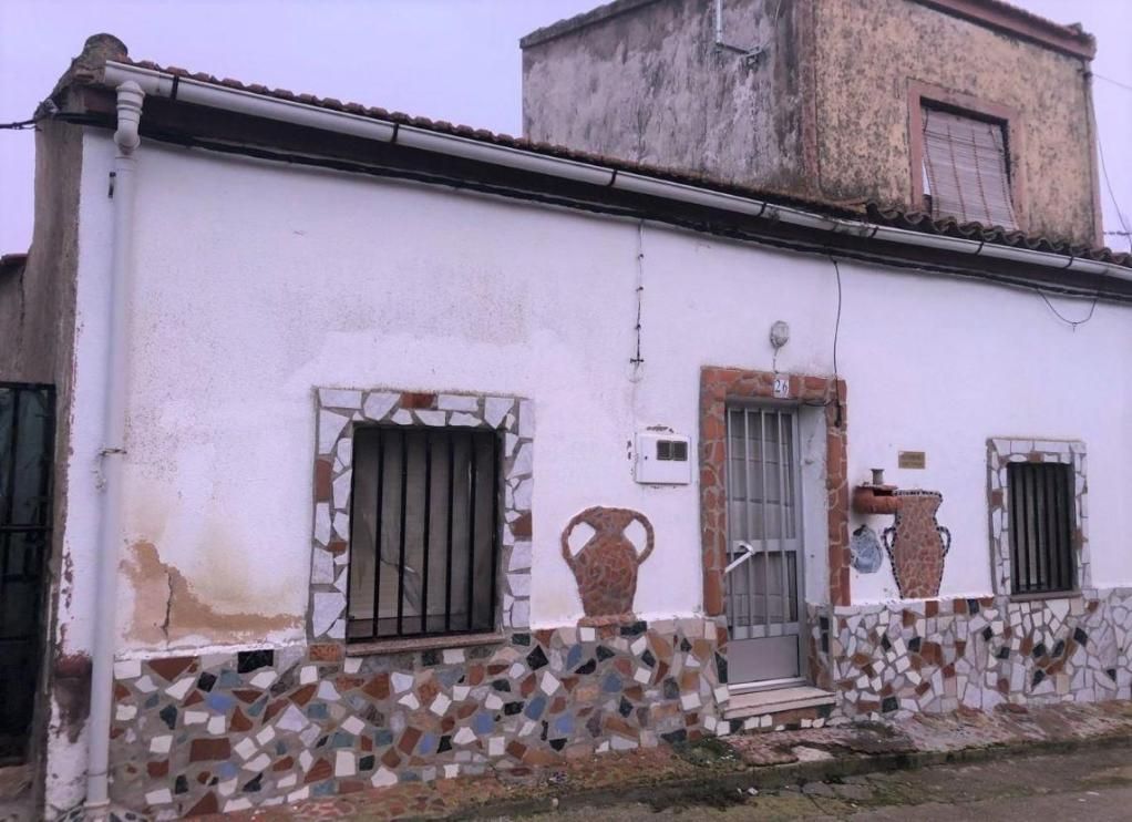 Exterior view of Single-family semi-detached for sale in El Perdigón 
