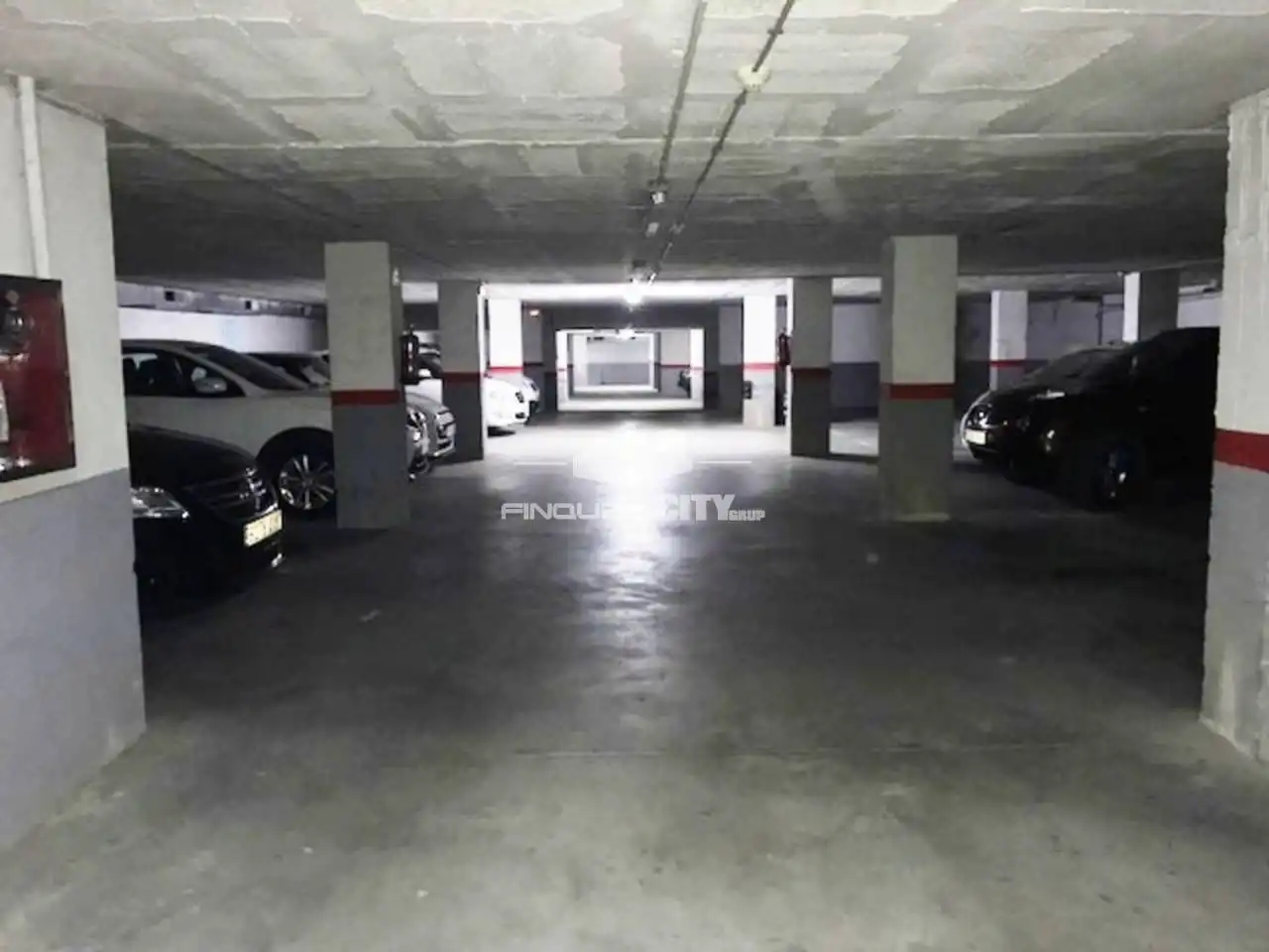 Parkplatz von Garage zur Miete in Calella mit Alarm