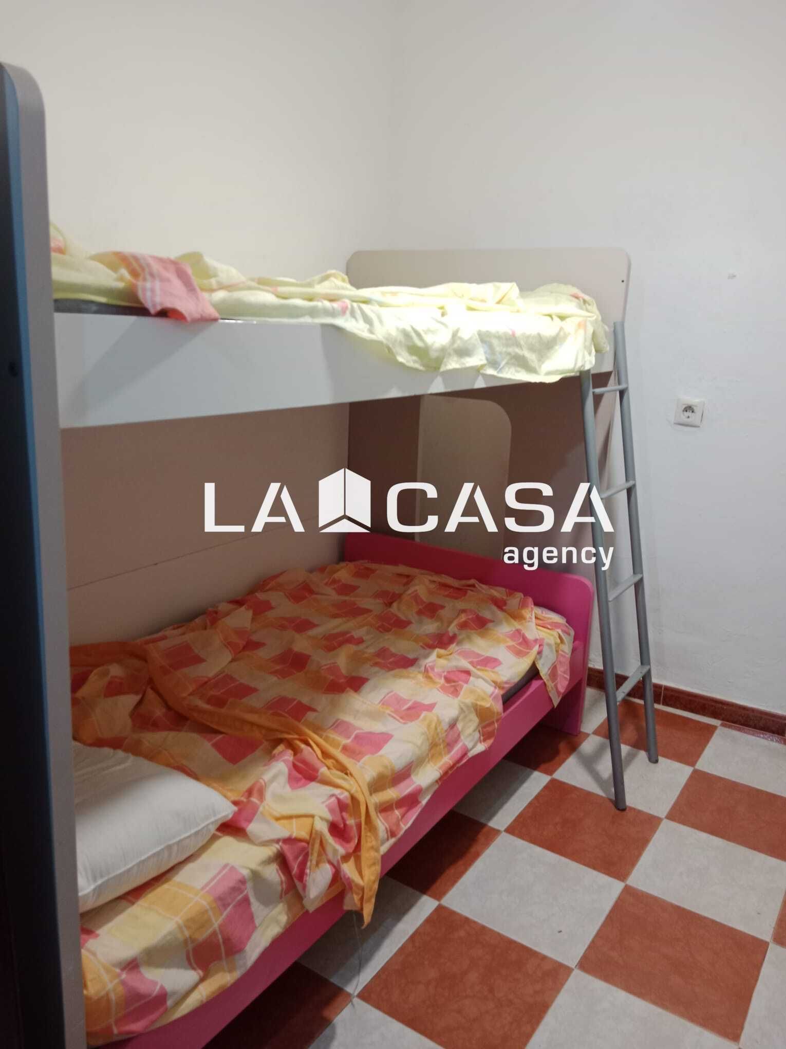 Casa o chalet en venta en Algeciras con Terraza, Trastero y Balcón