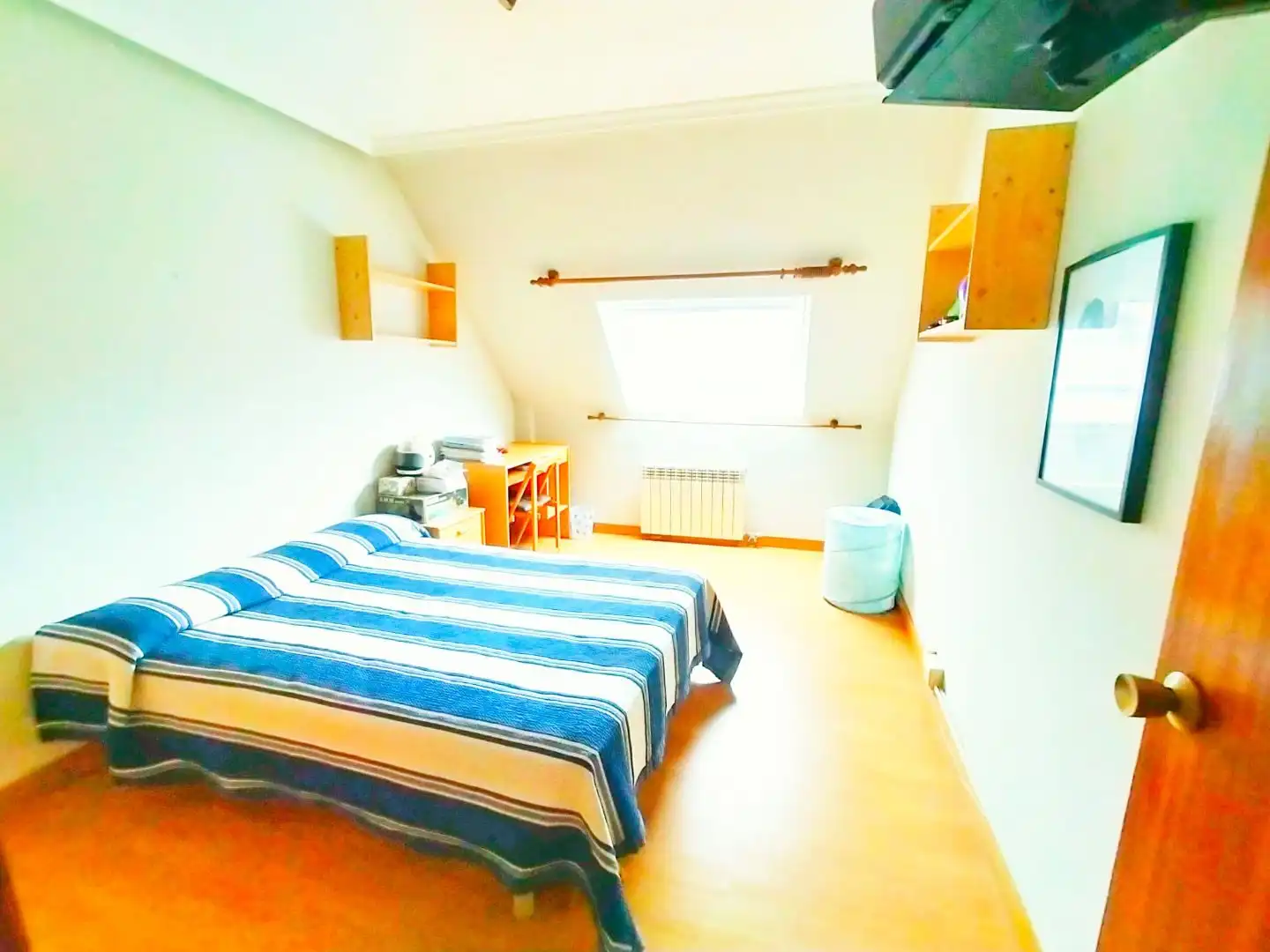 Bedroom of Flat for sale in Oviedo 