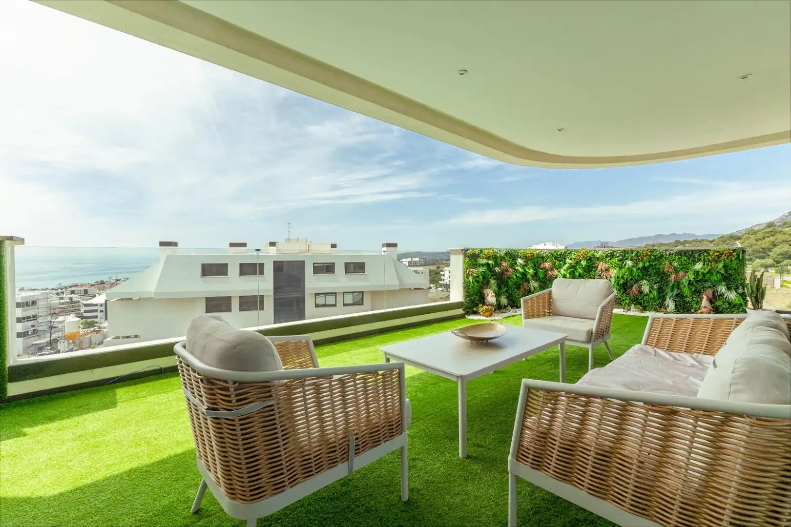 Apartamento con terraza en venta en La Capellanía - El Higuerón, imagen 3