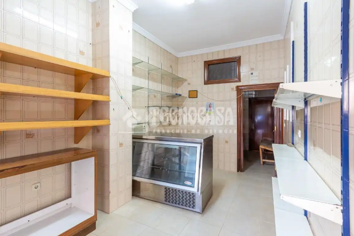 Local comercial en venda a Vélez-Málaga ciudad, imagen 4