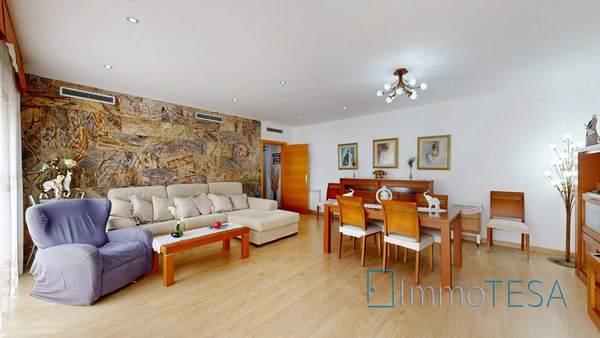Living room of Flat for sale in Barberà del Vallès  with Air Conditioner, Heating and Parquet flooring