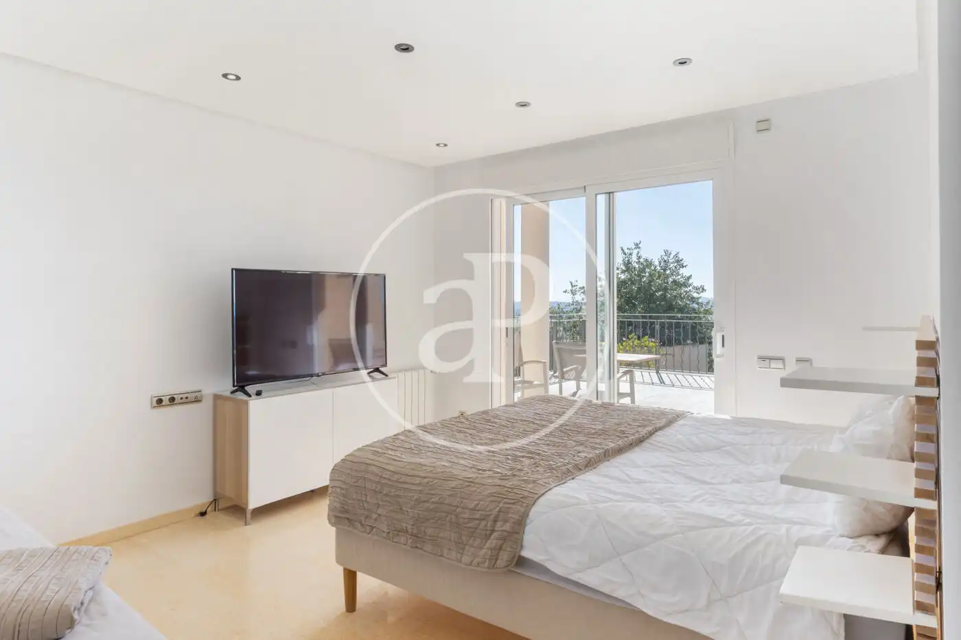 Habitación de Casa o chalet en venta en Torrent con Aire acondicionado, Calefacción y Jardín privado