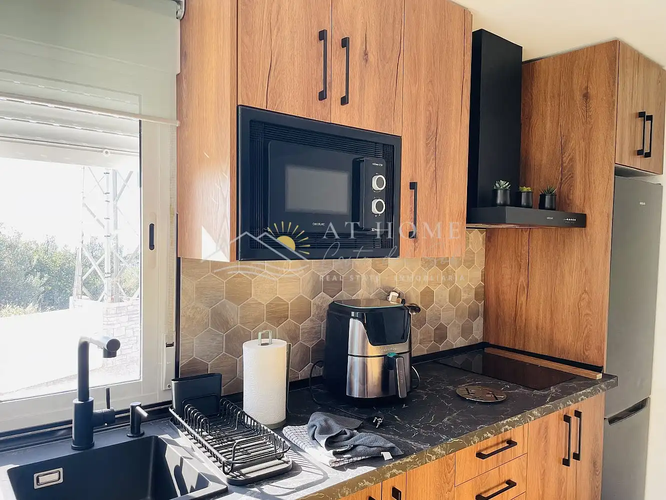 Cocina de Apartamento de alquiler en Nerja con Terraza y Piscina