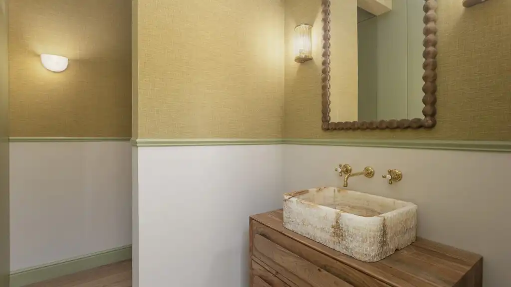 Baño de Apartamento en venta en Barcelona con Aire acondicionado, Jardín privado y Parquet