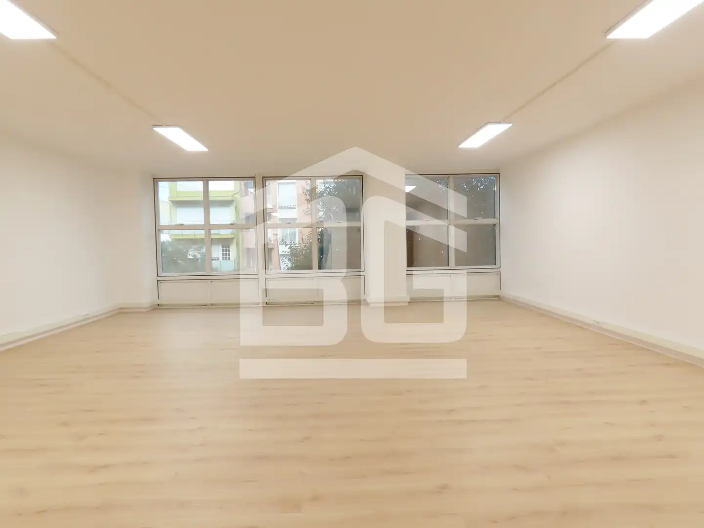 Büro zum Verkauf in Granollers mit Klimaanlage, Heizung und Internet
