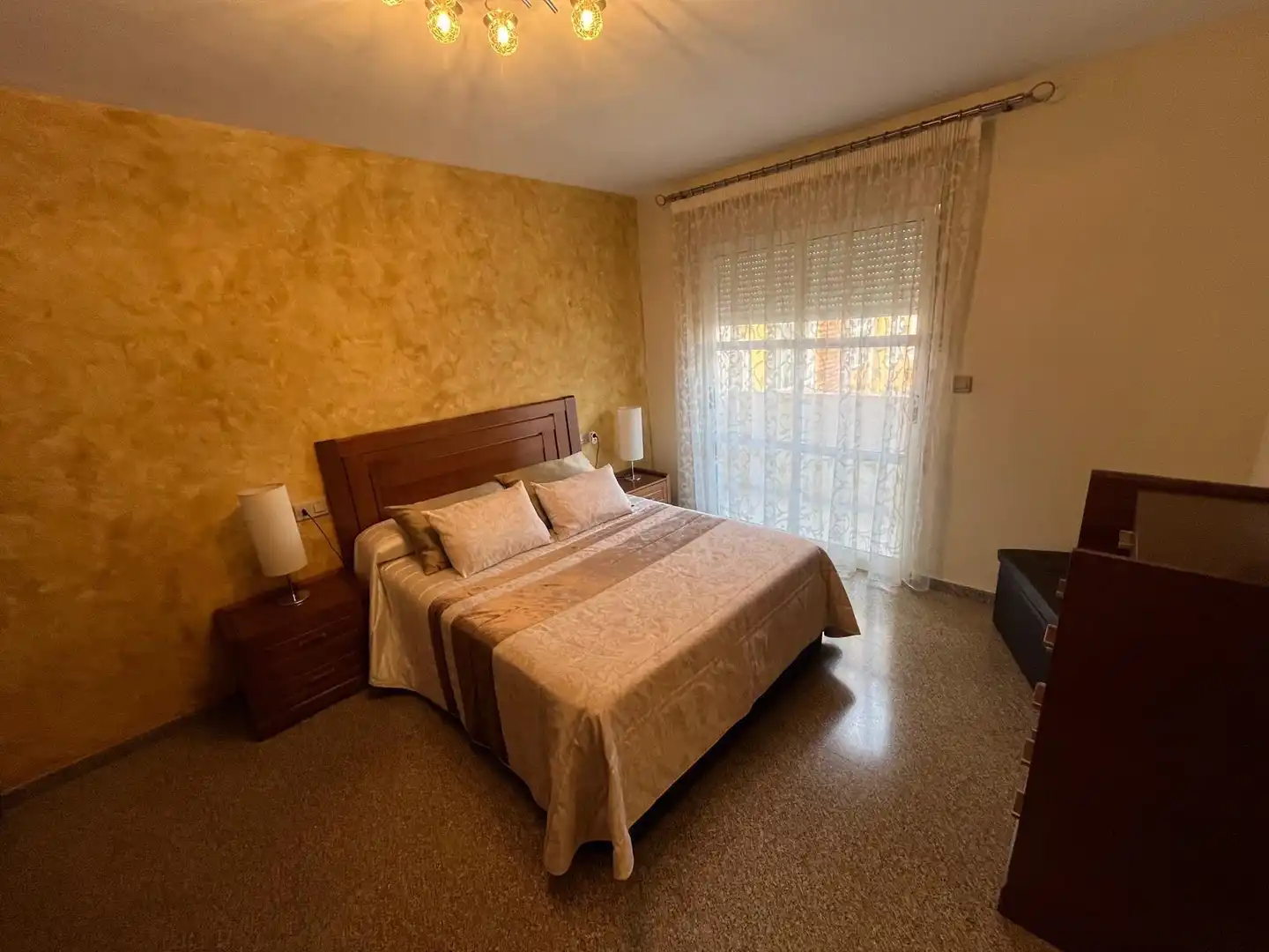 Schlafzimmer von Wohnung zur Miete in Almansa mit Heizung, Abstellraum und Möbliert