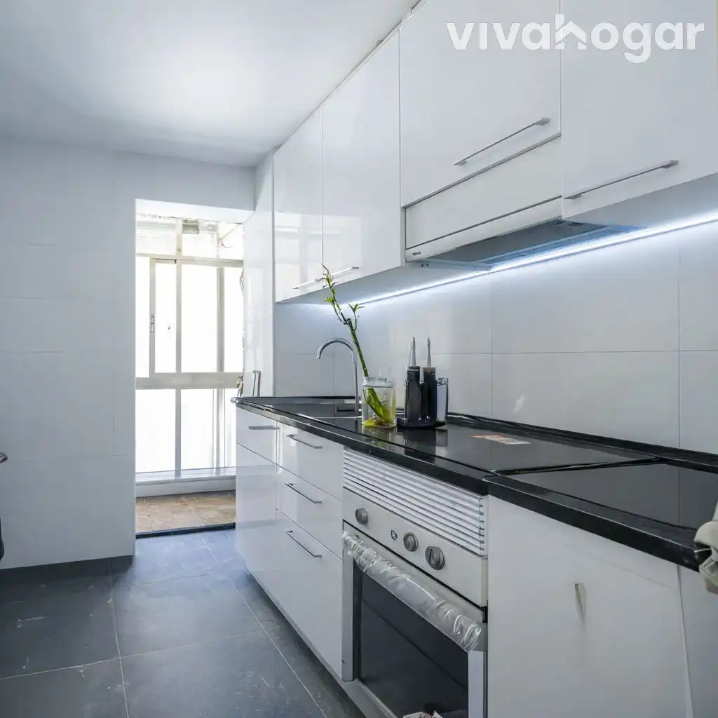Kitchen of Flat for sale in Madrid  with Air Conditioner and Heating