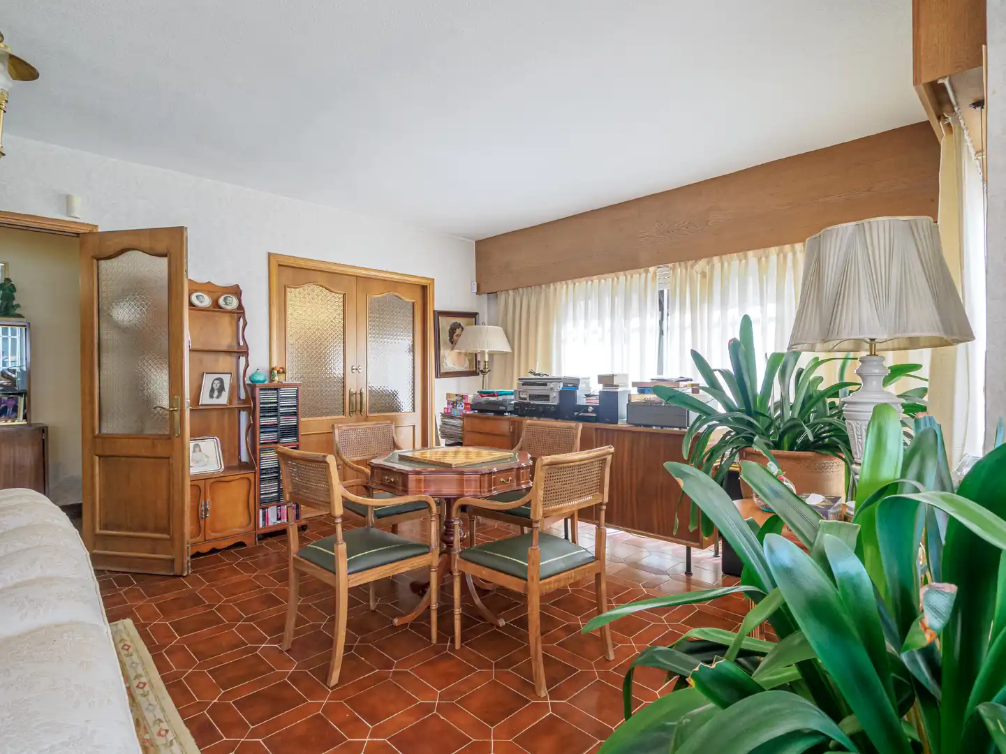 Comedor de Casa o chalet en venta en Boadilla del Monte con Calefacción, Jardín privado y Terraza
