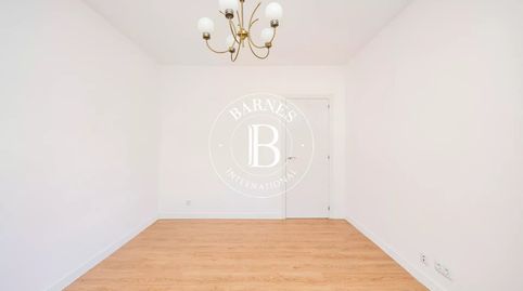 Photo 3 of Flat for rent in Pacífico, Madrid Capital