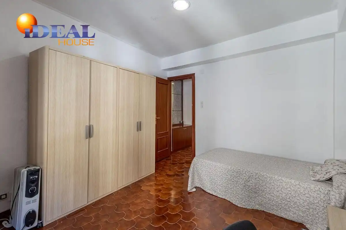 Flat with terrace for sale in Calle SAN ANTON 33, imagen 13