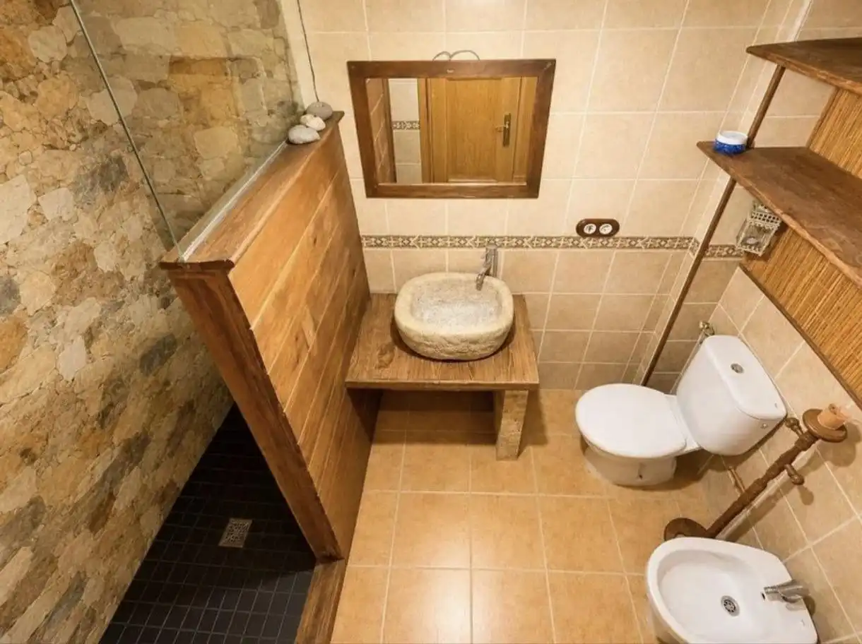 Bathroom of Flat for sale in Dolores  with Air Conditioner, Terrace and Storage room