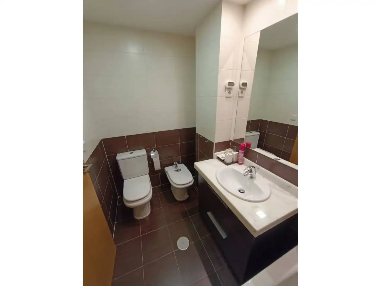 Bathroom of Flat for rent in Fuenlabrada  with Air Conditioner, Heating and Storage room