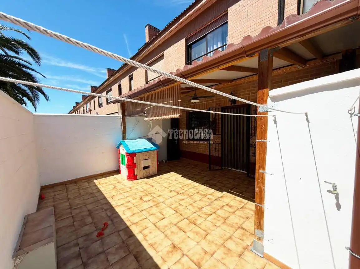 Terrace of Detached homes for sale in Zaragoza  with Heating and Community pool