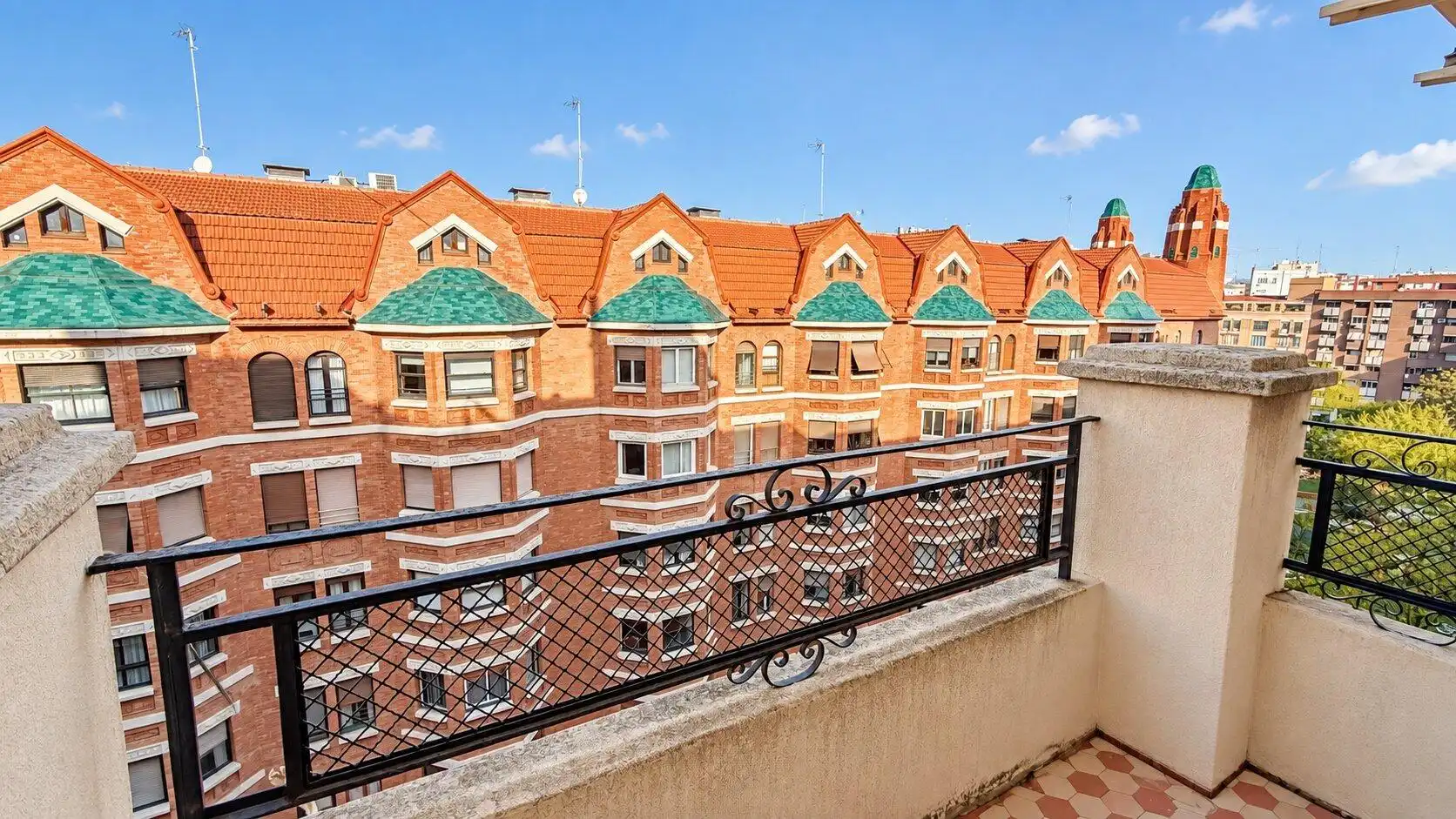Piso con terraza en venta en Extramurs