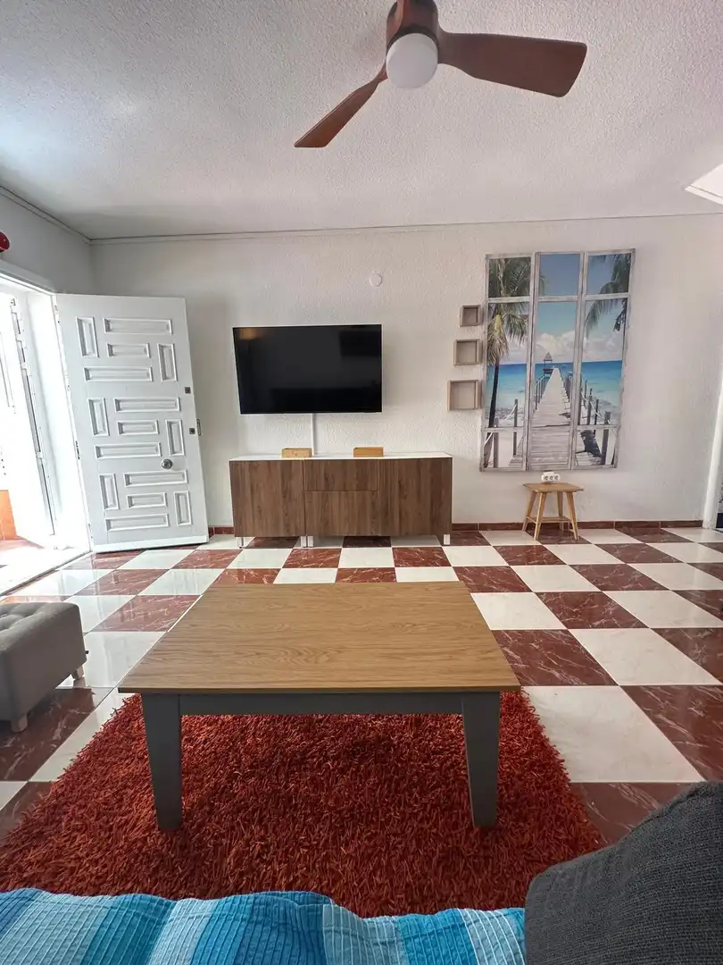 Sala de estar de Dúplex de alquiler en Cartagena con Calefacción, Terraza y Amueblado